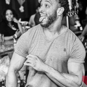 Meet your Posher, Aaron